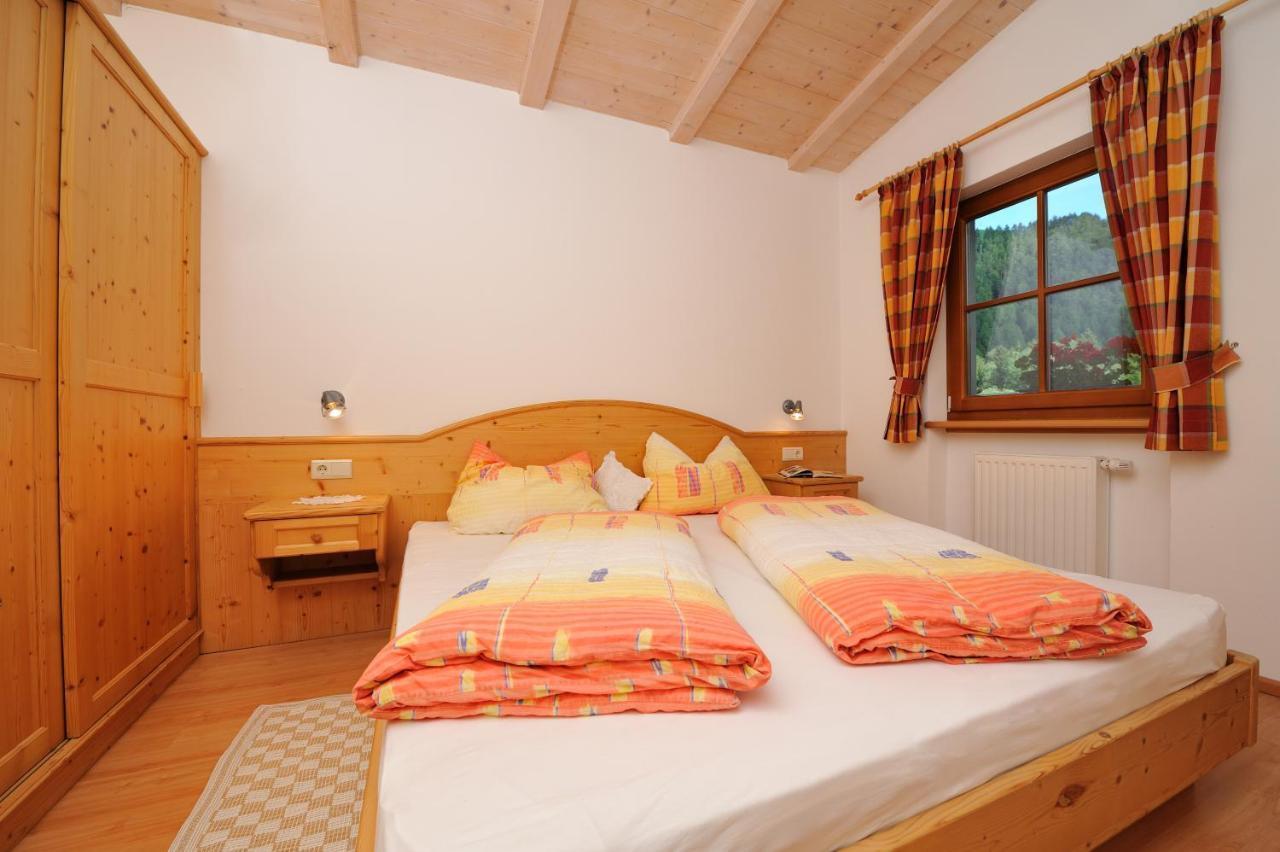 Pardellerhof Luesen Villa ภายนอก รูปภาพ